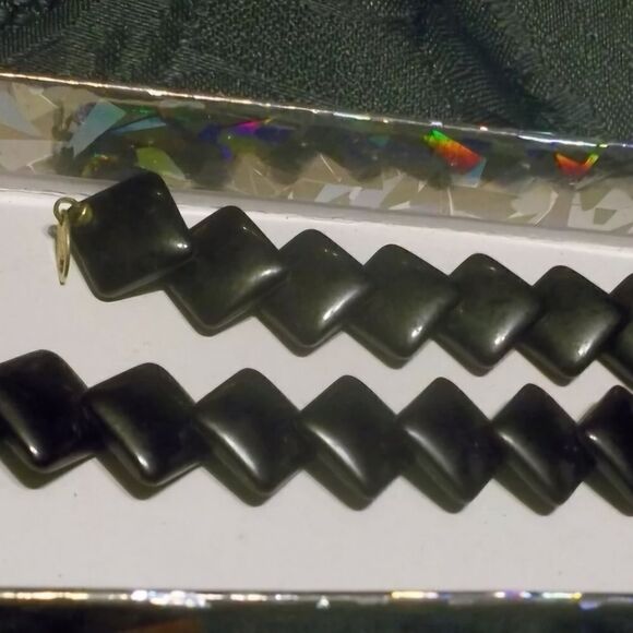 TRIFANI SIGNED VINTAGE BLACK LUCITE OVER LAPPING SQUARES - Picture 4 of 5